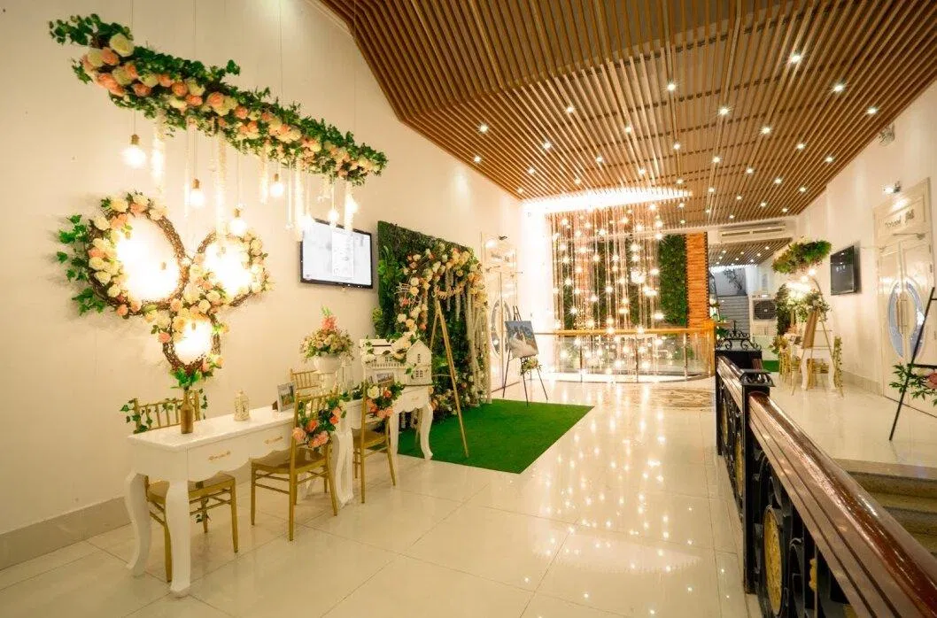 Khu vực trang trí bắt mắt cho khách mời chụp ảnh. (Ảnh: Internet)