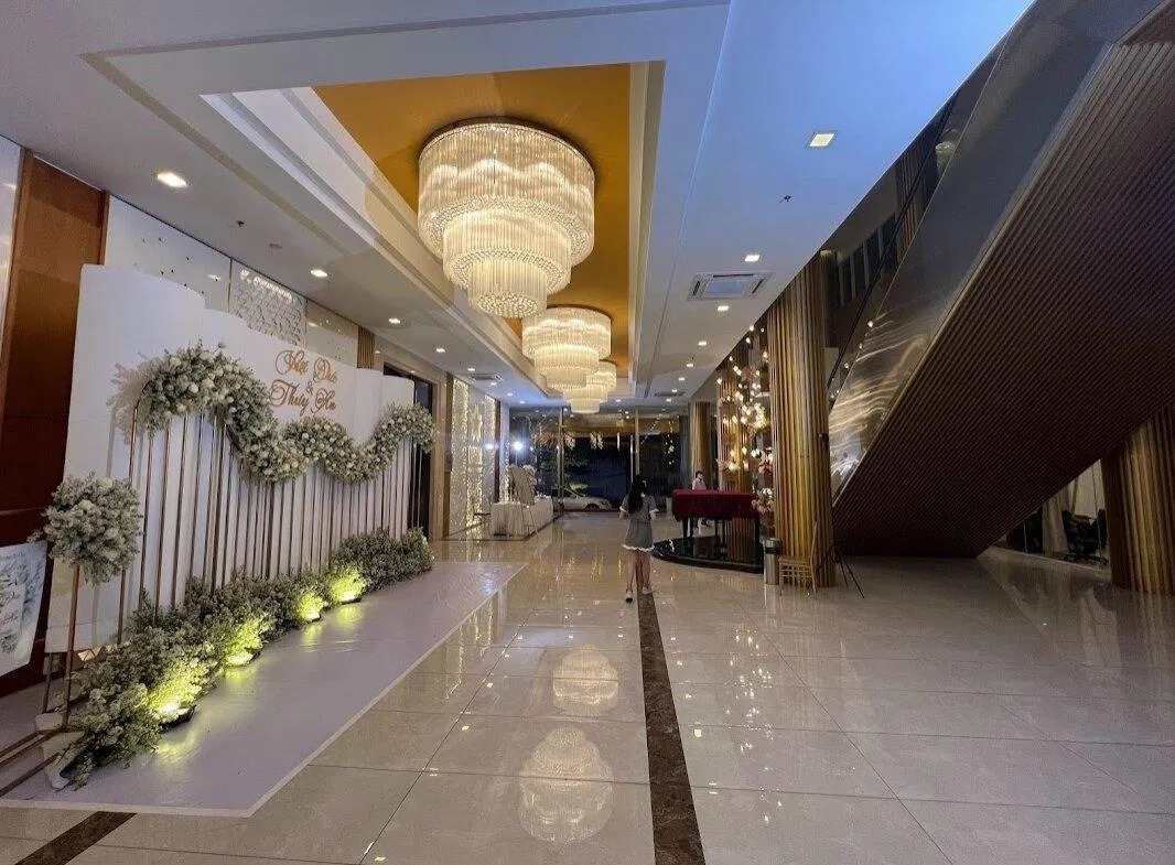 Khu vực cho khách mời chụp ảnh trong tiệc cưới. (Ảnh: Internet)