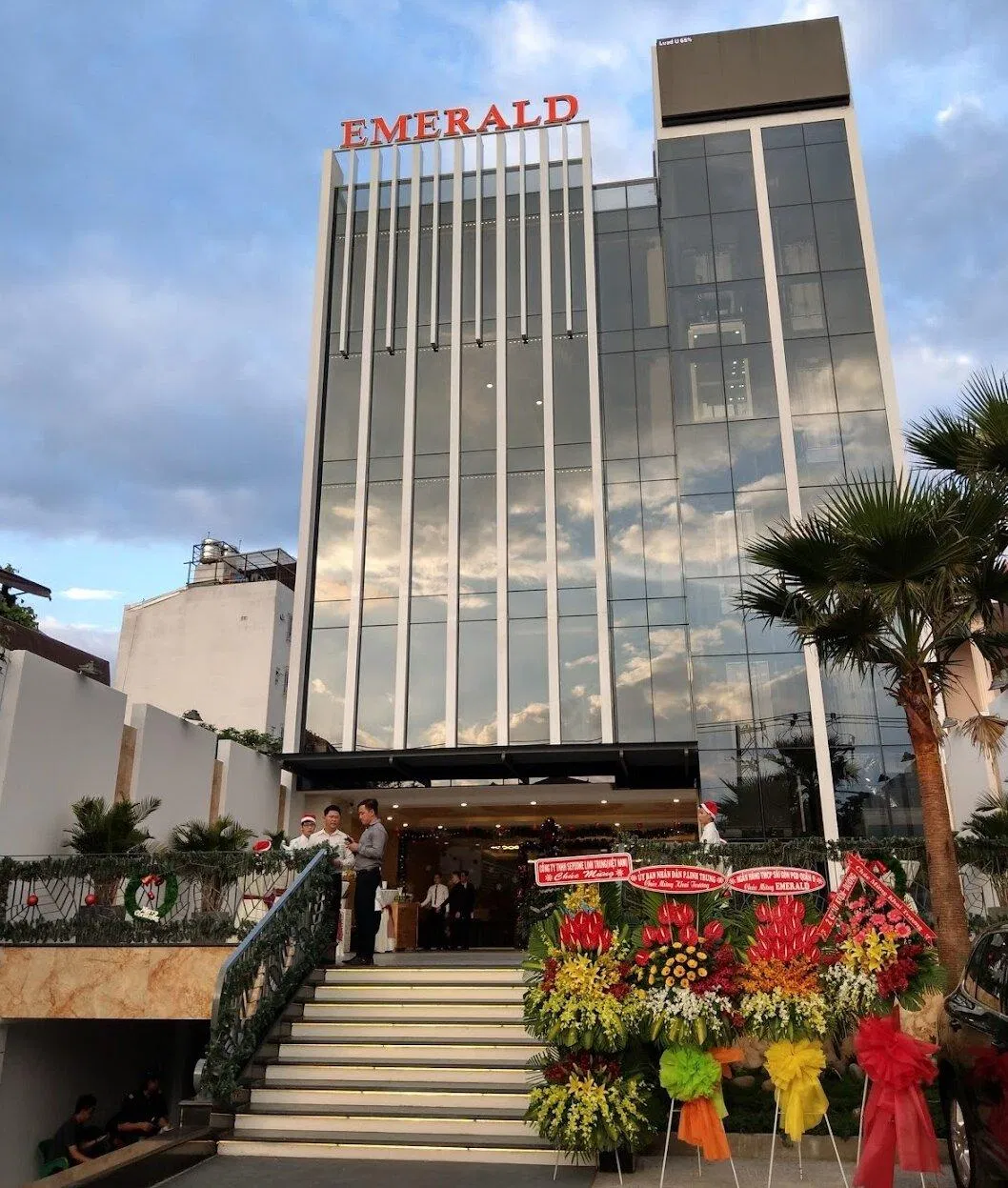 Không gian bên ngoài của trung tâm tiệc cưới. (Ảnh: Internet)