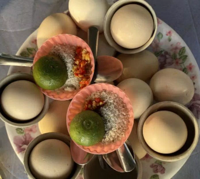 Các món ăn tại Quán ngon Nước mía lau - Trứng gà hồng Vũng Tàu (Ảnh Internet)