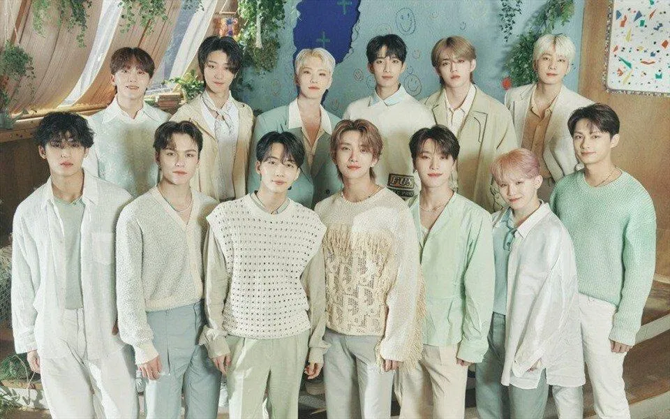 SEVENTEEN (Ảnh: Internet)