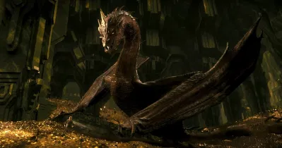Smaug (Nguồn: Internet) Smaug (Nguồn: Internet)