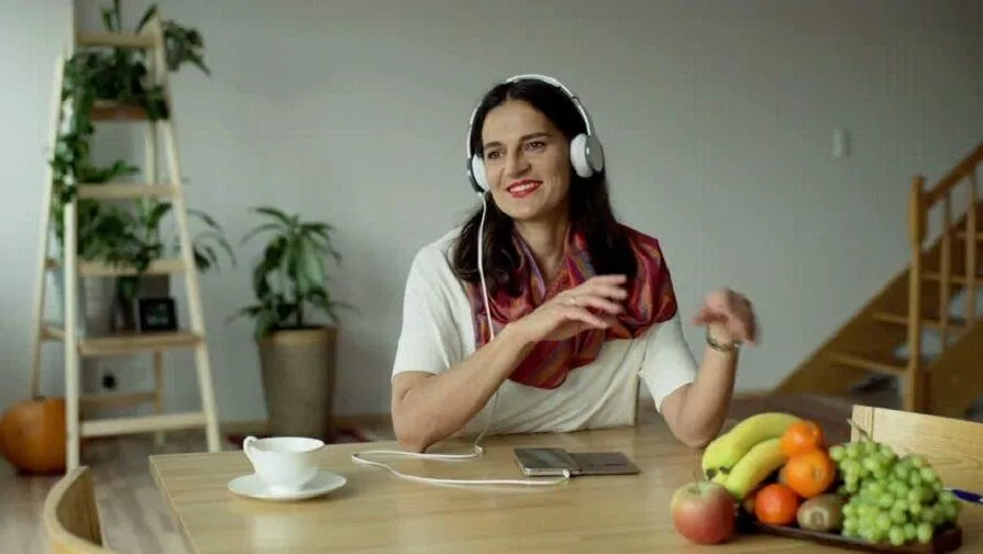 Nghe nhạc cũng ảnh hưởng tới chuyện ăn uống? (Nguồn: Internet) Nghe nhạc cũng ảnh hưởng tới chuyện ăn uống? (Nguồn: Internet)