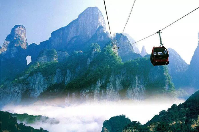 Cáp treo trên núi Thiên Môn (Nguồn ảnh: Internet)