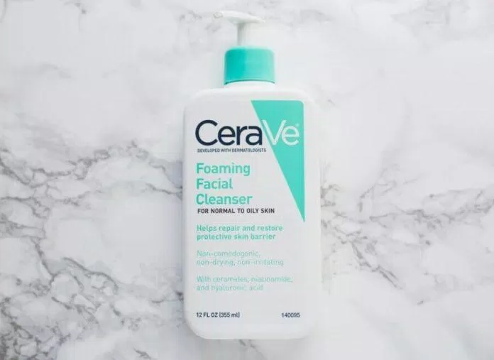 Sữa rửa mặt dành cho tuổi dậy thì CeraVe Foaming Facial Cleanser (Ảnh: Internet).