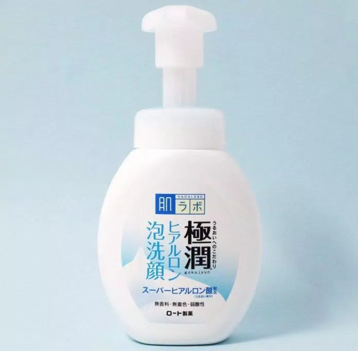 Sữa rửa mặt dành cho tuổi dậy thì Hada Labo Gokujyun Foaming Cleanser (Ảnh: Internet).
