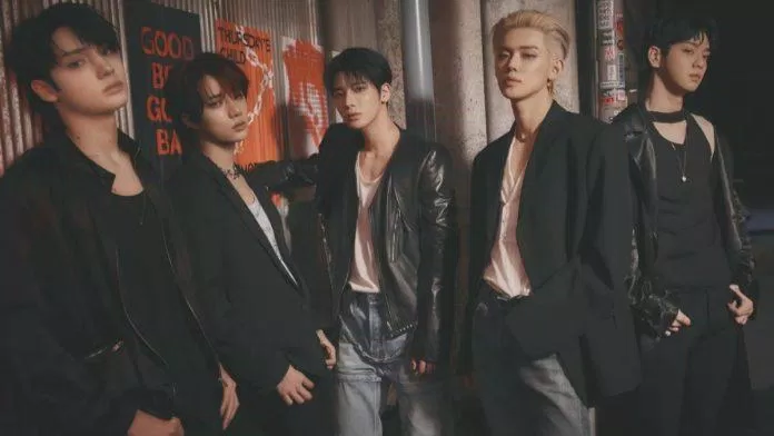 TXT chia sẻ về sự thay đổi kể từ khi ra mắt và điều truyền cảm hứng cho nhóm trong âm nhạc âm nhạc chia sẻ điều truyền cảm hứng cho âm nhạc của TXT idol KPOP KPOP ra mắt truyền cảm hứng TXT TXT hiện tại TXT khi debut TXT quá khứ và hiện tại