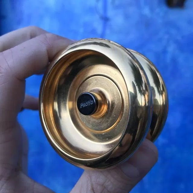 Yo-yo Cold Fusion được mạ vàng 24K (Nguồn: Internet)
