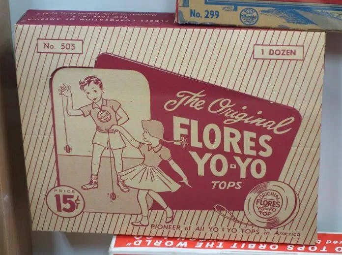 Một hộp yo-yo của thương hiệu Flores được đặt tại Bảo tàng Yo-Yo Quốc gia Hoa Kỳ (Nguồn: Internet)