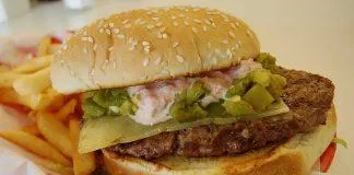 Bánh hamburger được yêu thích trên toàn thế giới (Nguồn: Internet)