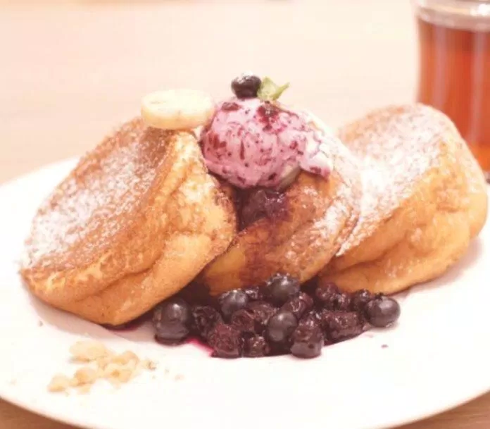 Bánh Blueberry Souffle (Nguồn: Internet).