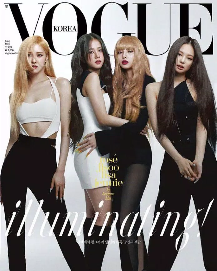 Trang bìa Vogue Korea tháng 6 năm 2021 của BLACKPINK được chụp bởi Kim Hee June | @kimheejune/ Instagram