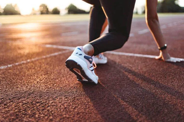 Chạy nước rút trong thời gian ngắn sẽ đốt cháy rất nhiều năng lượng (Ảnh: Internet). Chạy nước rút trong thời gian ngắn sẽ đốt cháy rất nhiều năng lượng (Ảnh: Internet).