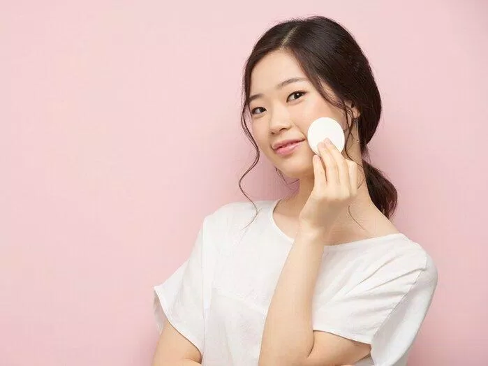 Lựa chọn sản phẩm tẩy trang phù hợp với từng loại da. (Nguồn: internet)