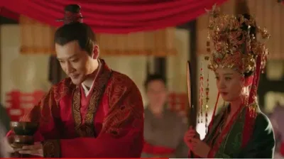 Minh Lan và Cố Đình Diệp bái đường kết tóc phu thê. (Ảnh: Internet)