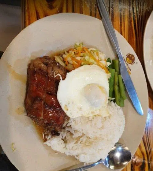 Cơm sườn phố cổ BBQ (Ảnh: Internet)