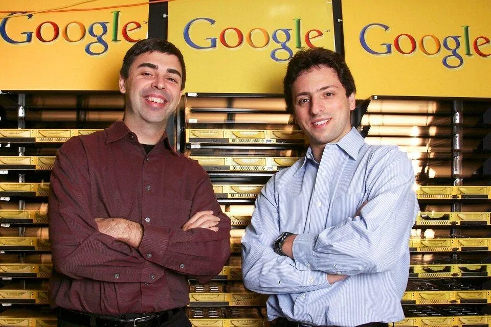 Larry Page và Sergey Brin tạo ra Google khi còn đang học tại Đại học Stanford (Ảnh: Internet). Larry Page và Sergey Brin tạo ra Google khi còn đang học tại Đại học Stanford (Ảnh: Internet).