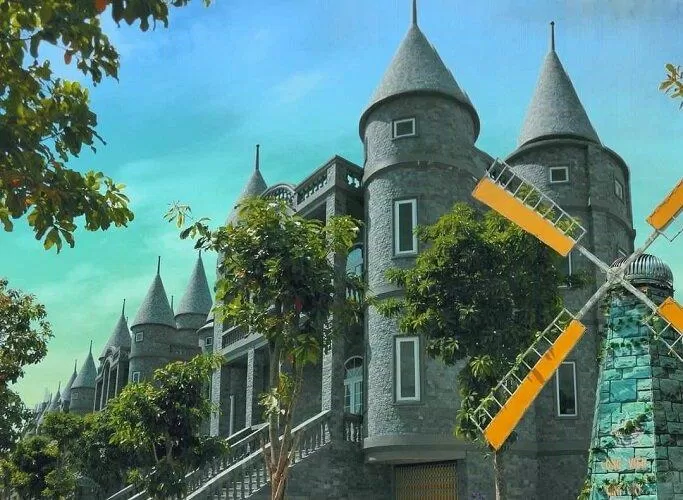 Công viên mang phong cách cổ điển châu Âu (Ảnh: Internet) Công viên mang phong cách cổ điển châu Âu (Ảnh: Internet)