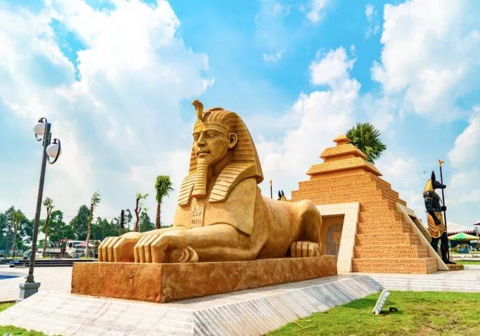Kim tự tháp Giza (Ảnh: Internet) Kim tự tháp Giza (Ảnh: Internet)