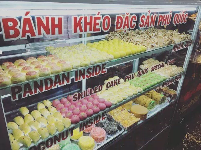 Bánh khéo được bày bán nhiều nơi ở Phú Quốc - Ảnh: internet