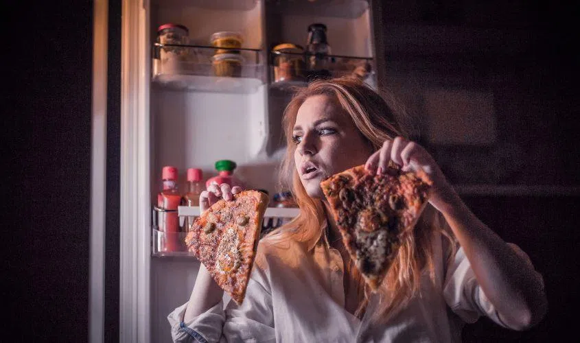 Lúc nào cũng đói là dấu hiệu cho thấy bạn bị quá tải (Nguồn: Internet) Lúc nào cũng đói là dấu hiệu cho thấy bạn bị quá tải (Nguồn: Internet)