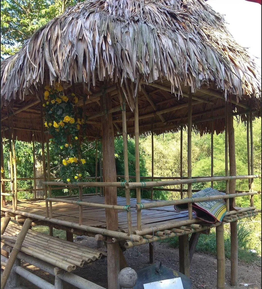 Lều ngồi nghỉ cho du khách thuê. (Ảnh: Internet)