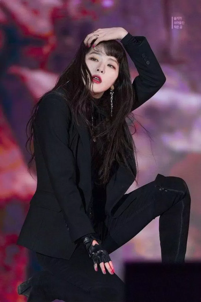 Ngay cả idol thiên tài như Seul Gi cũng phải đối mặt với nỗi sợ bị thay thế (Ảnh: Internet)