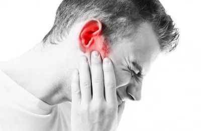 Ngứa là dấu hiệu cảnh báo nhiễm trùng tai (Nguồn: Internet) Ngứa là dấu hiệu cảnh báo nhiễm trùng tai (Nguồn: Internet)