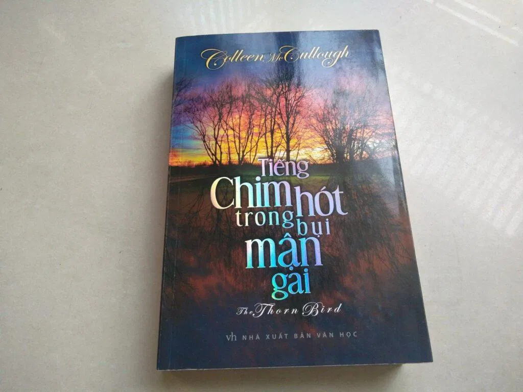 Tiểu thuyết Tiếng chim hót trong bụi mận gai (Nguồn: Internet)