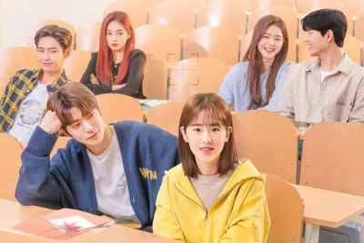 Bộ phim tình cảm học đường kể về câu chuyện chàng sinh viên IT Cha Min Ho (Jaehyun NCT thủ vai) ôm mối tình đơn phương với người bạn thân "thanh mai trúc mã" Ma Joo Ah (Park Hye Soo thủ vai). Bên cạnh đó còn cặp nam nữ chính nữa là Noh Jung Ui và Bae Hyeon Seong (Ảnh: Internet)