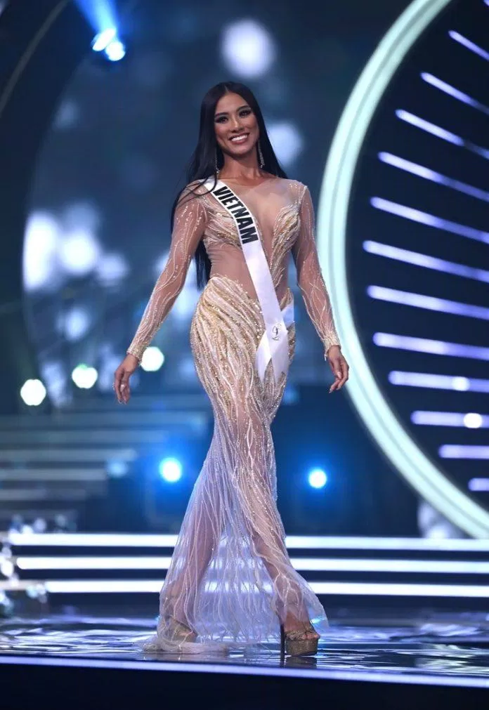 Kim Duyên xuất sắc giành vị trí Á hậu 2 cung cuộc tại Miss Supranational 2022 (nguồn: internet)