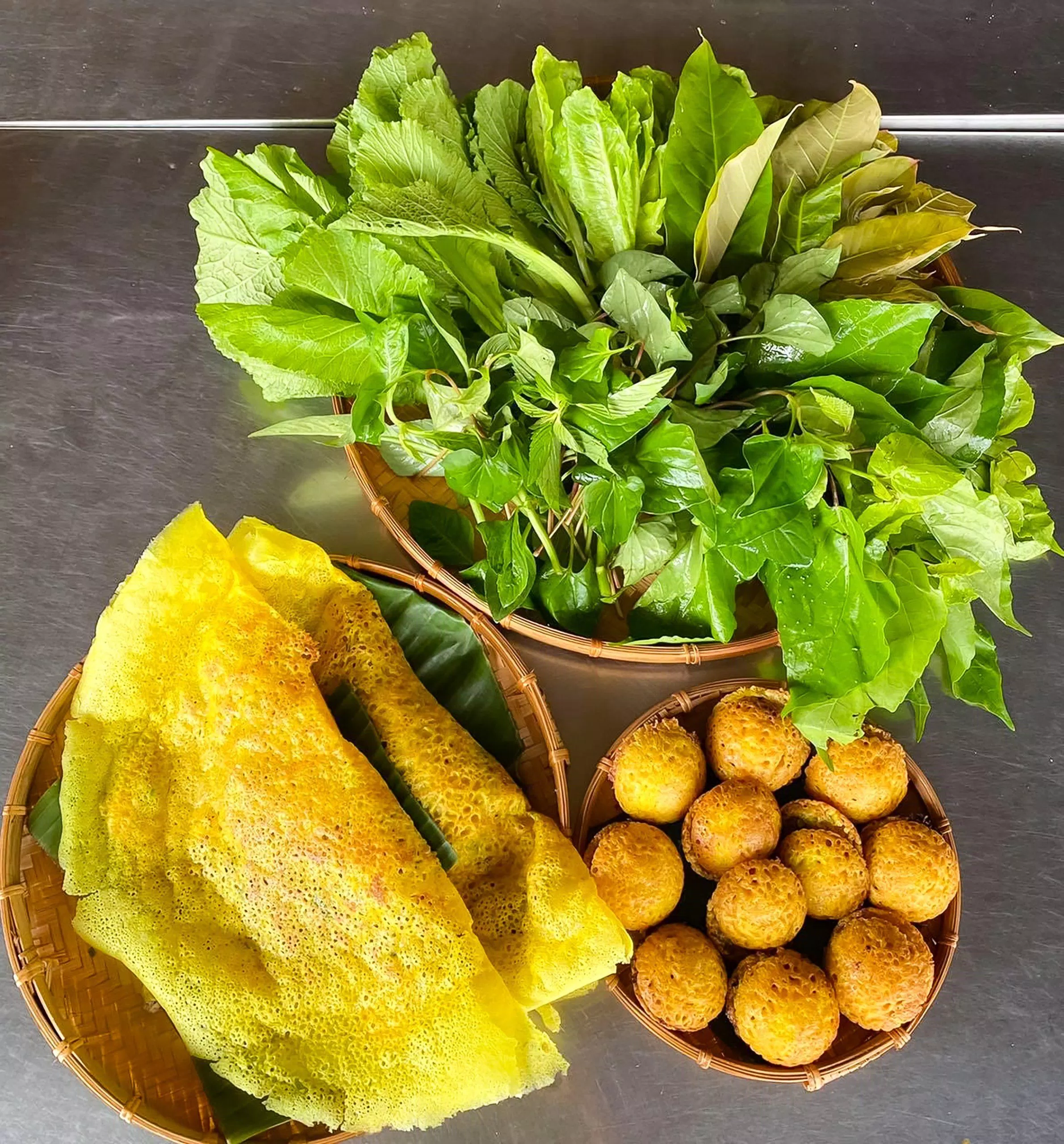 Bánh xèo tại bánh xèo 7 Tới (Nguồn: BlogAnChoi)