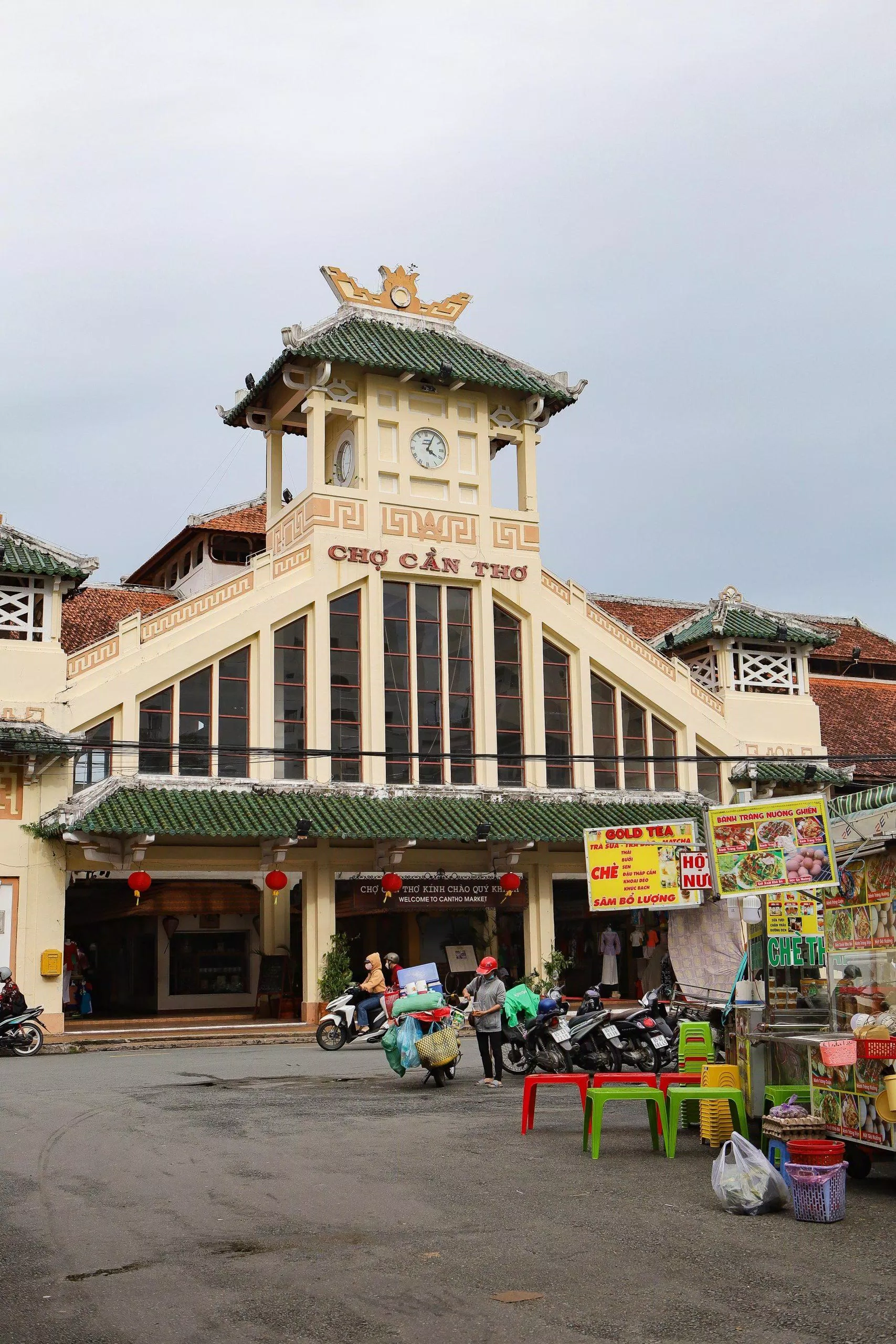 Chợ Cần Thơ (Nguồn: BlogAnChoi)