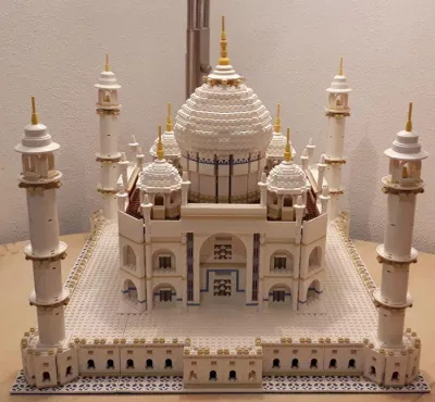 Mô hình Taj Mahal bằng LEGO (Nguồn: Internet) Mô hình Taj Mahal bằng LEGO (Nguồn: Internet)