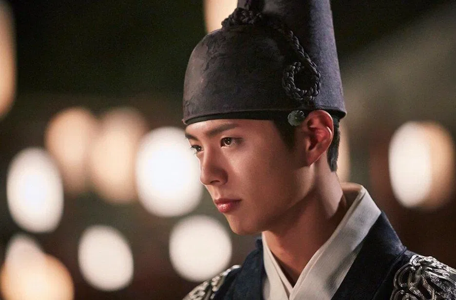 Park Bo Gum trong phim Love in the Moonlight (Ảnh: Internet)
