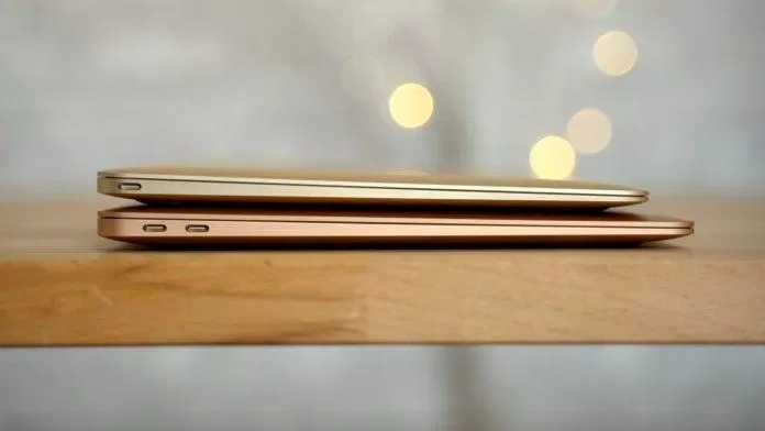 MacBook Air trước đây có một cạnh dày một cạnh mỏng, nhưng Air M2 thì không (Ảnh: Internet). MacBook Air trước đây có một cạnh dày một cạnh mỏng, nhưng Air M2 thì không (Ảnh: Internet).
