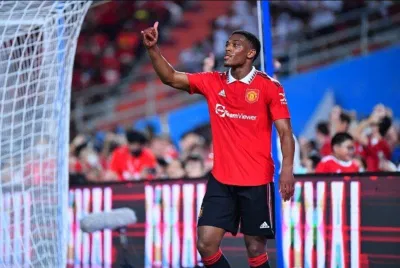 Martial chớp lấy sai lầm của Liverpool và ghi bàn. (Nguồn: Internet) Martial chớp lấy sai lầm của Liverpool và ghi bàn. (Nguồn: Internet)