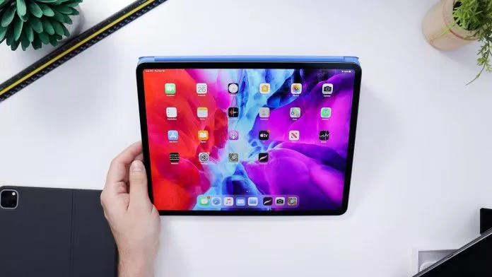 Có thể dùng máy tính bảng mọi lúc mọi nơi cho nhiều mục đích (Ảnh: Internet) Có thể dùng máy tính bảng mọi lúc mọi nơi cho nhiều mục đích (Ảnh: Internet)