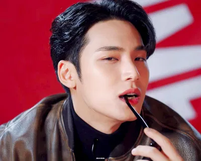 Thành viên cao lớn nhất SEVENTEEN (Ảnh: Internet) Thành viên cao lớn nhất SEVENTEEN (Ảnh: Internet)