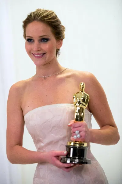 Jennifer Lawrence (ảnh: Internet) Jennifer Lawrence (ảnh: Internet)