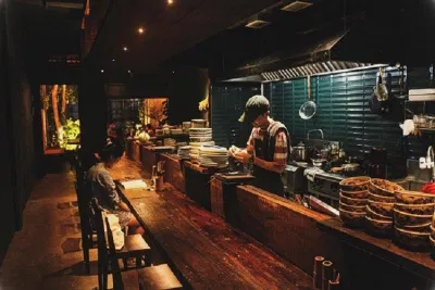 Không bian quán mang nhiều dấu ấn cổ xưa (Nguồn: Internet) Không bian quán mang nhiều dấu ấn cổ xưa (Nguồn: Internet)