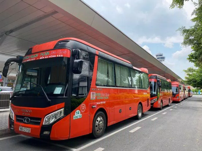 Nhà xe Phương Trang đi Sài Gòn - Đà Lạt (Nguồn: Internet). Nhà xe Phương Trang đi Sài Gòn - Đà Lạt (Nguồn: Internet).