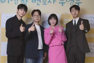 Đạo diễn Nữ Luật Sư Kỳ Lạ Woo Young Woo bật mí diễn biến tiếp theo của phim câu chuyện Extraordinary Attorney Woo hấp dẫn K-drama Kang Tae Oh kỳ lạ lịch chiếu phim Nữ Luật Sư Kỳ Lạ Woo Young Woo Netflix phim Hàn Nữ Luật Sư Kỳ Lạ Woo Young Woo Park Eun Bin Phim truyền hình Hàn Quốc