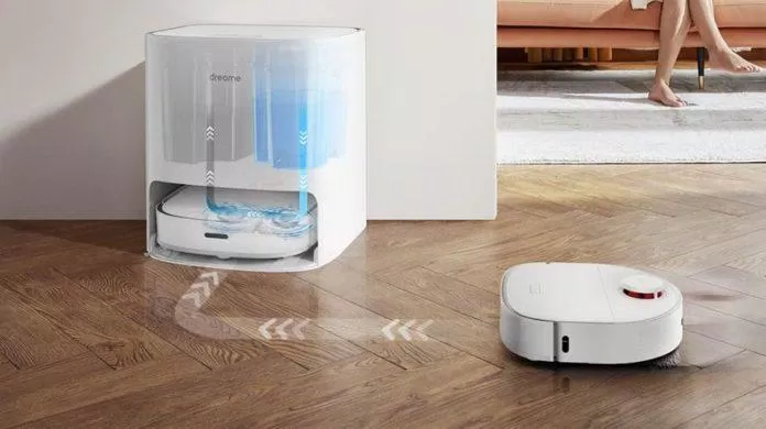 Robot tự động trở về đế sạc để giặt giẻ (Ảnh: Dreame) Robot tự động trở về đế sạc để giặt giẻ (Ảnh: Dreame)
