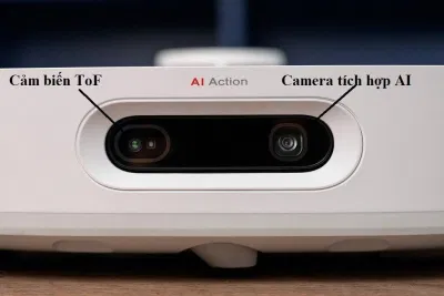 Cảm biến và camera ở mặt trước của robot (Ảnh: Internet)