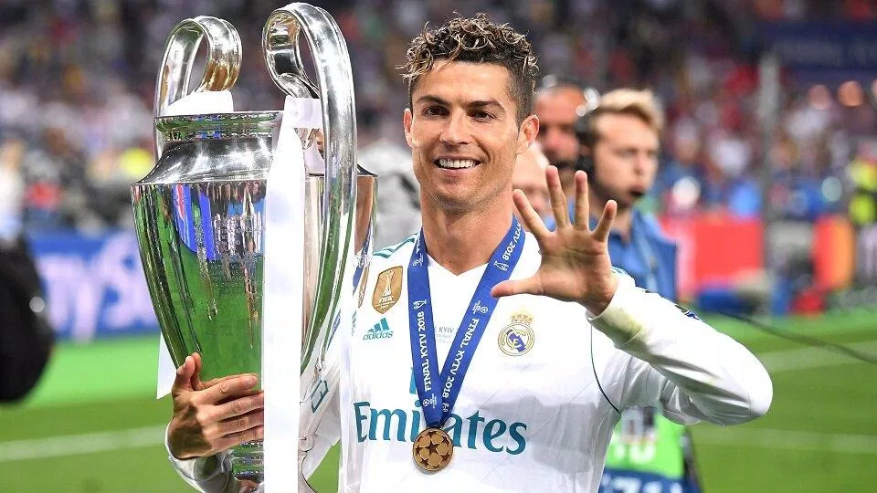 Real Madrid là nơi ghi dấu những chiến tích huy hoàng của Ronaldo (Ảnh: Internet). Real Madrid là nơi ghi dấu những chiến tích huy hoàng của Ronaldo (Ảnh: Internet).