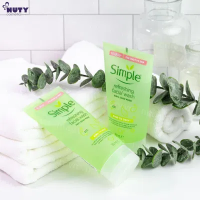 Gel rửa mặt Simple Kind To Skin Refreshing Facial Gel Wash (Nguồn: Internet)