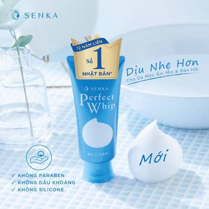 Sữa rửa mặt chiết xuất tơ tằm trắng Senka Perfect Whip (Nguồn: Internet)