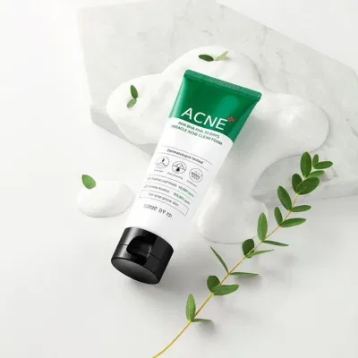 Sữa rửa mặt Some By Mi 30 Days Miracle Acne Clear Foam (Nguồn: Internet)