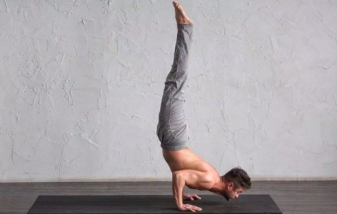 Nam giới hoàn toàn có thể tập yoga (Ảnh: Internet) Nam giới hoàn toàn có thể tập yoga (Ảnh: Internet)